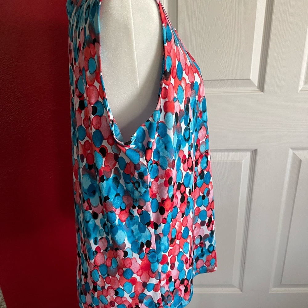 Colorful Coral and Teal Sleeveless Blouse - Picture 3 of 7